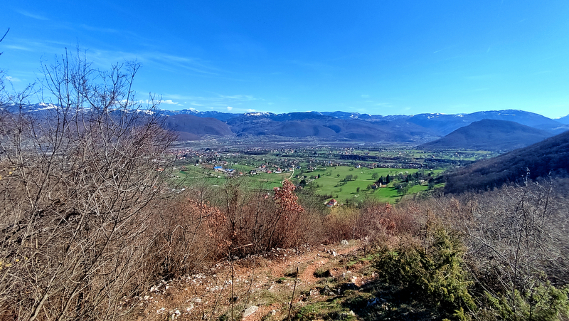 gornji lužac ispod paklene a